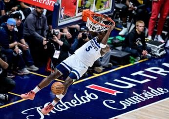 NBA, Minnesota vince nel segno di Edwards. Murray lancia un impacco termico dalla panchina | VIDEO