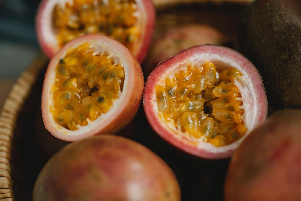 Come si mangia il passion fruit, frutto della passione