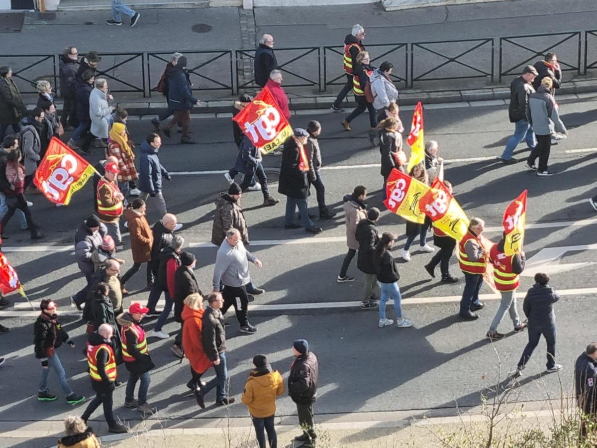 Riforma delle pensioni in Francia, il Governo tende una mano ai sin…