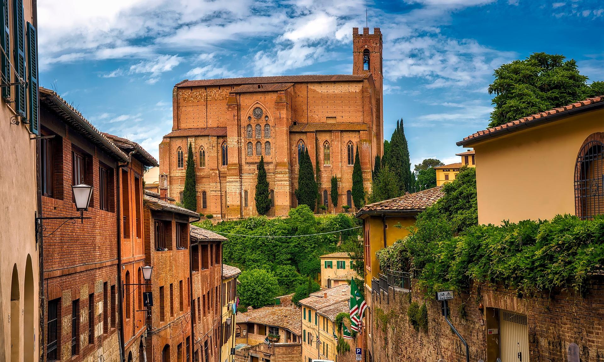 Santa Caterina da Siena: storia, causa morte, miracoli e protettrice di chi?