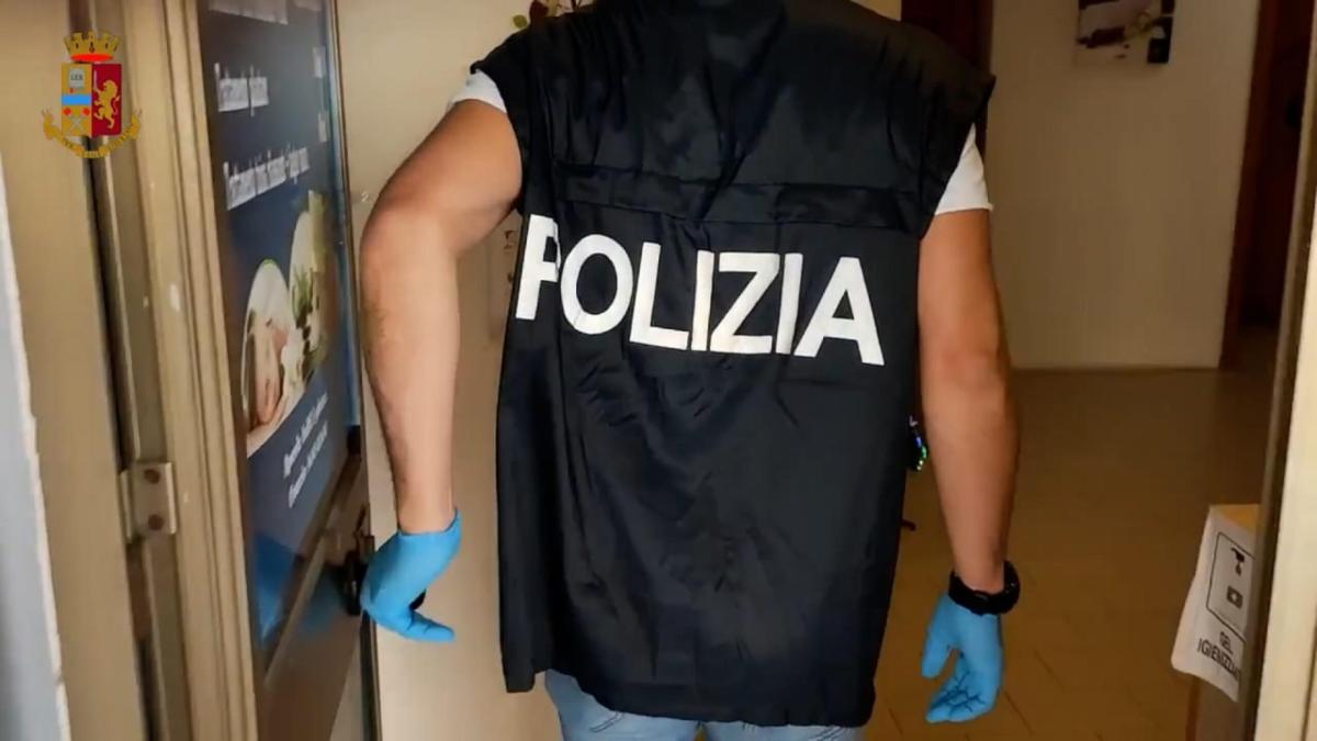 Cagliari, omicidio a Sinnai: 27enne accoltella la madre, arrestato