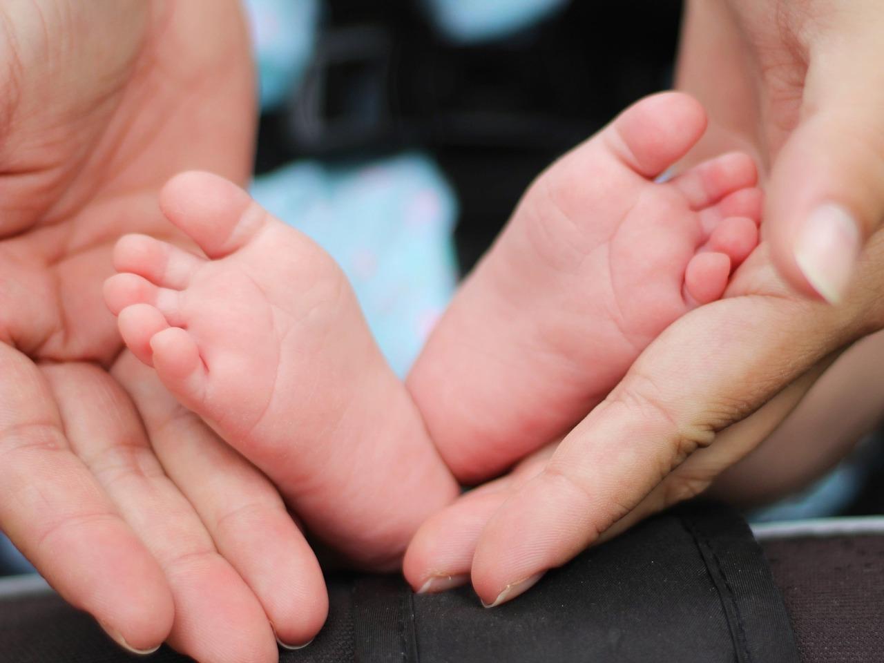 Bonus mamma 2024: felicità smisurata per le lavoratrici! Aumenta lo stipendio anche alle neo mamme. Conferma dell’INPS nella circolare n. 27