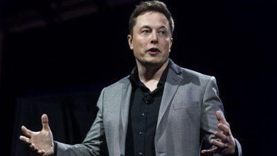 Elon Musk dimissioni da CEO di Twitter: “Troverò un folle che mi sostituisca”