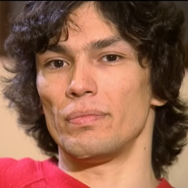 La storia di Richard Ramirez, il serial killer americano conosciuto come “The Night Stalker”