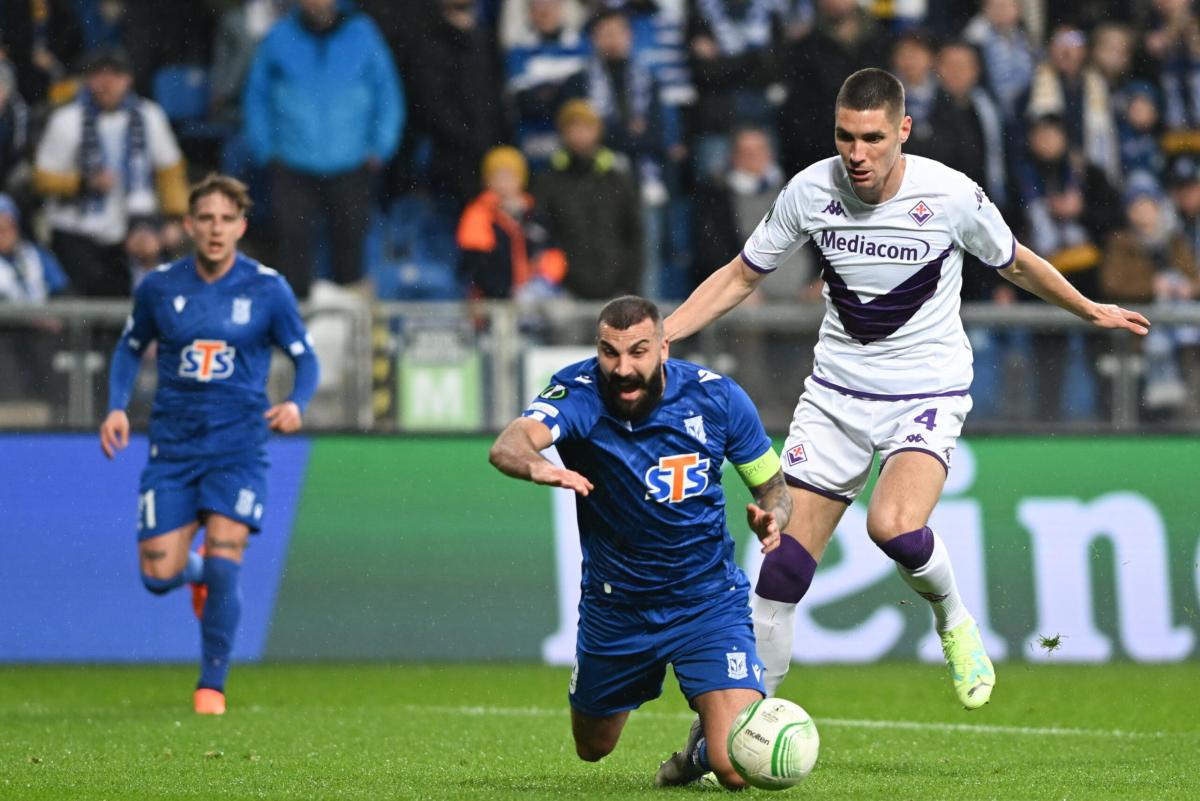 Lech Poznan-Fiorentina 1-4: poker della Viola e qualificazione ipot…