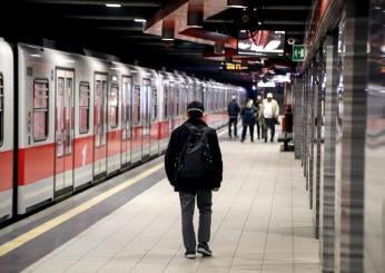 Milano, metro M1 ferma: morta una persona, ipotesi suicidio