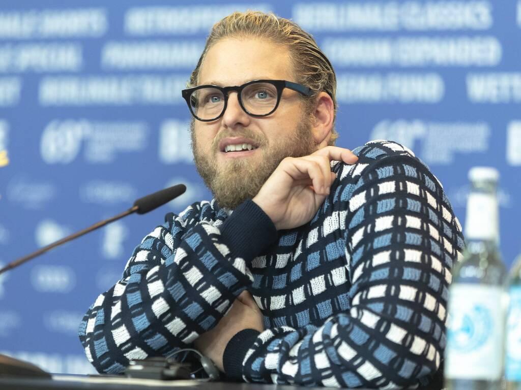 Jonah Hill, gli psicologi elogiano la scelta del ritiro dalle scene da parte dell’attore