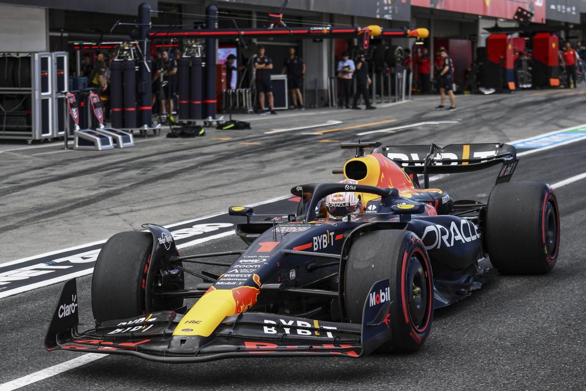 Formula 1, Verstappen dopo la pole position: “A Singapore solo un b…