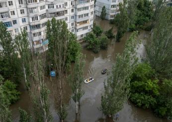 Ucraina, nuovo bombardamento a Kherson: un morto e due feriti. Kiev dà il via alla controffensiva