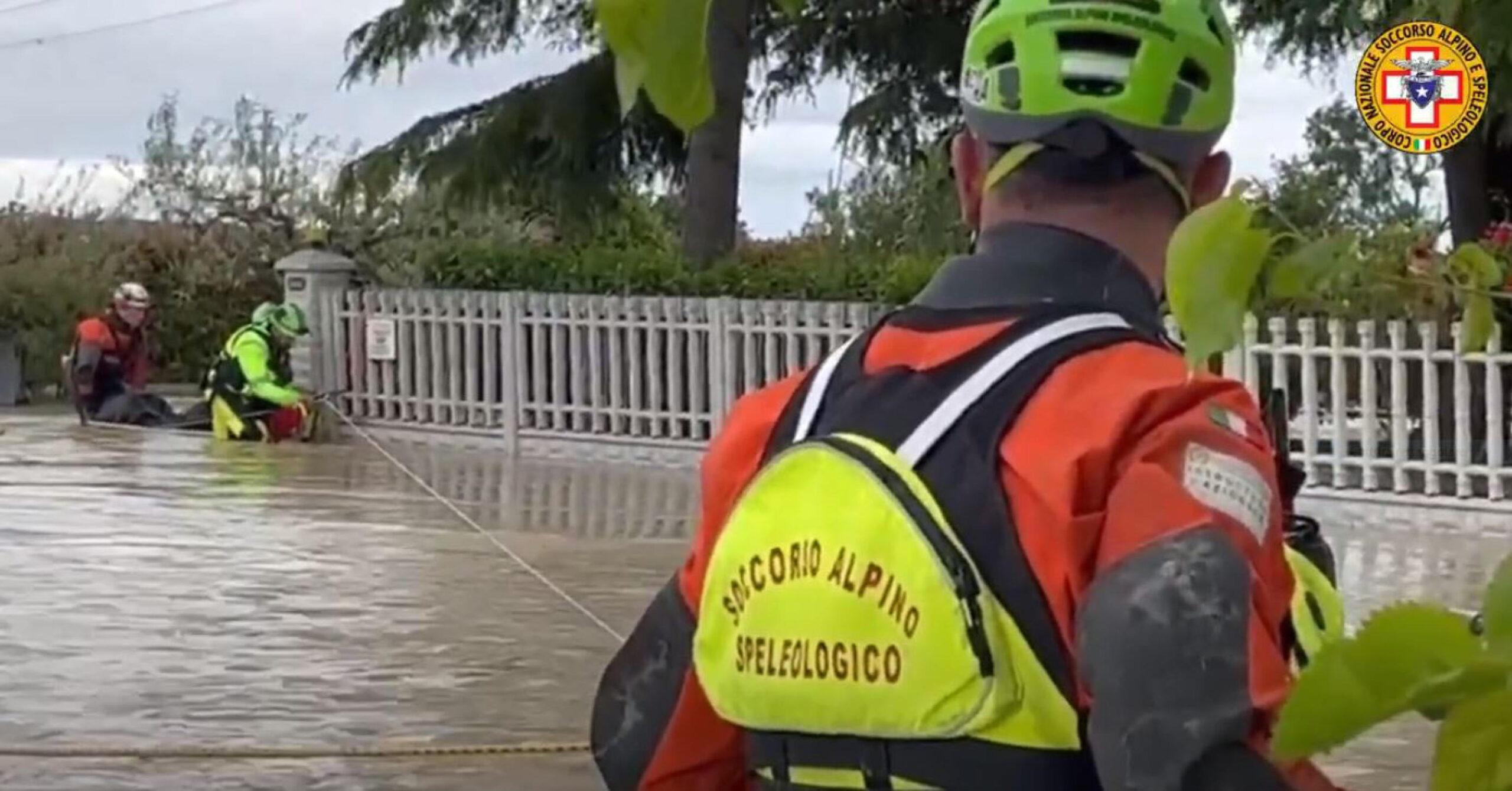 Alluvione in Emilia Romagna segnalati episodi di sciacallaggio