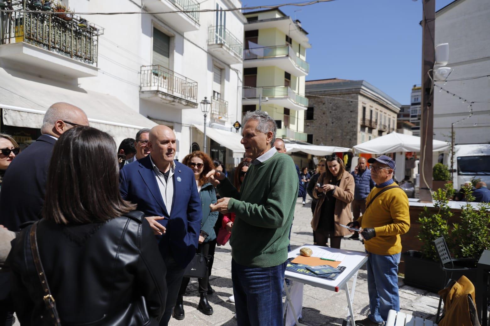 Elezioni Europee 2024, Bandecchi in Molise sprona e avverte: “Diamo colpa all’Europa di tutto,  gente che dice di essere fallita e ha la pretesa di andare avanti a guidare il Paese. E Alternativa Popolare non ci sta”| VIDEO