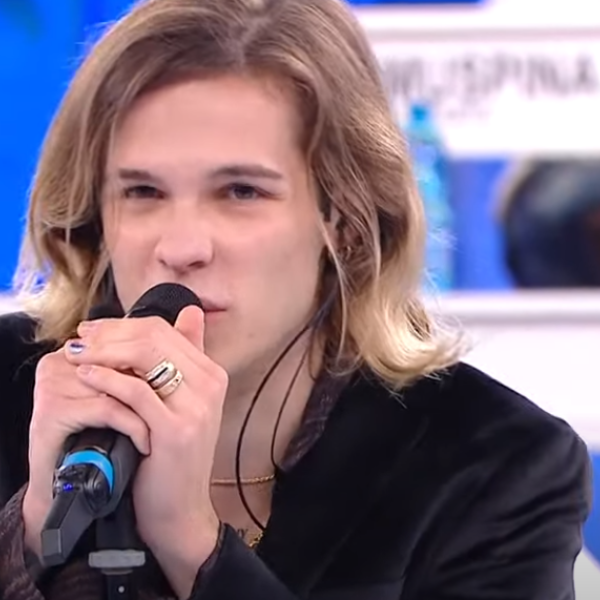 Matthew: età, vero nome, fidanzata e biografia del cantante di “Amici 23”