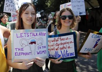 Texas, carcere per i medici che praticano l’aborto: ripristinata una legge del 1925