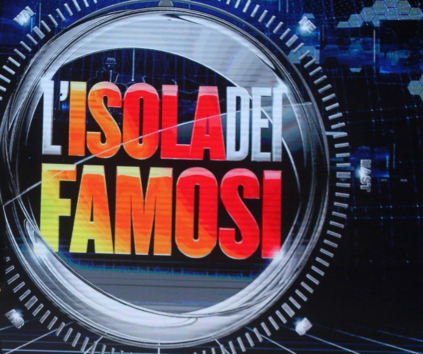 Isola dei famosi, Francesco Benigno abbandona il gioco: l’annuncio ufficiale di Elenoire Casalegno