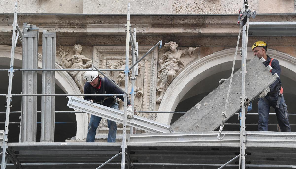 Lecce, 12 milioni truffati grazie al bonus edilizio: la Guardia di …