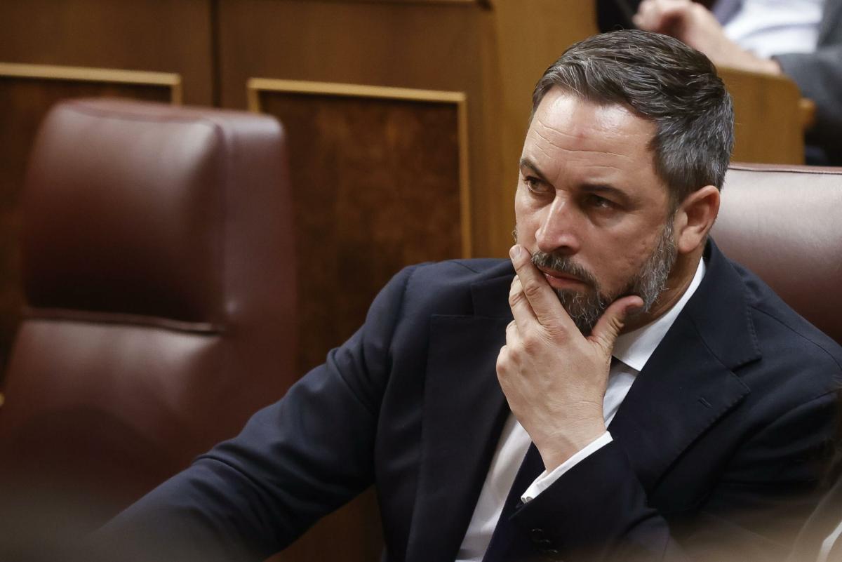 Chi è Santiago Abascal, il leader dell’estrema destra spagnola pres…