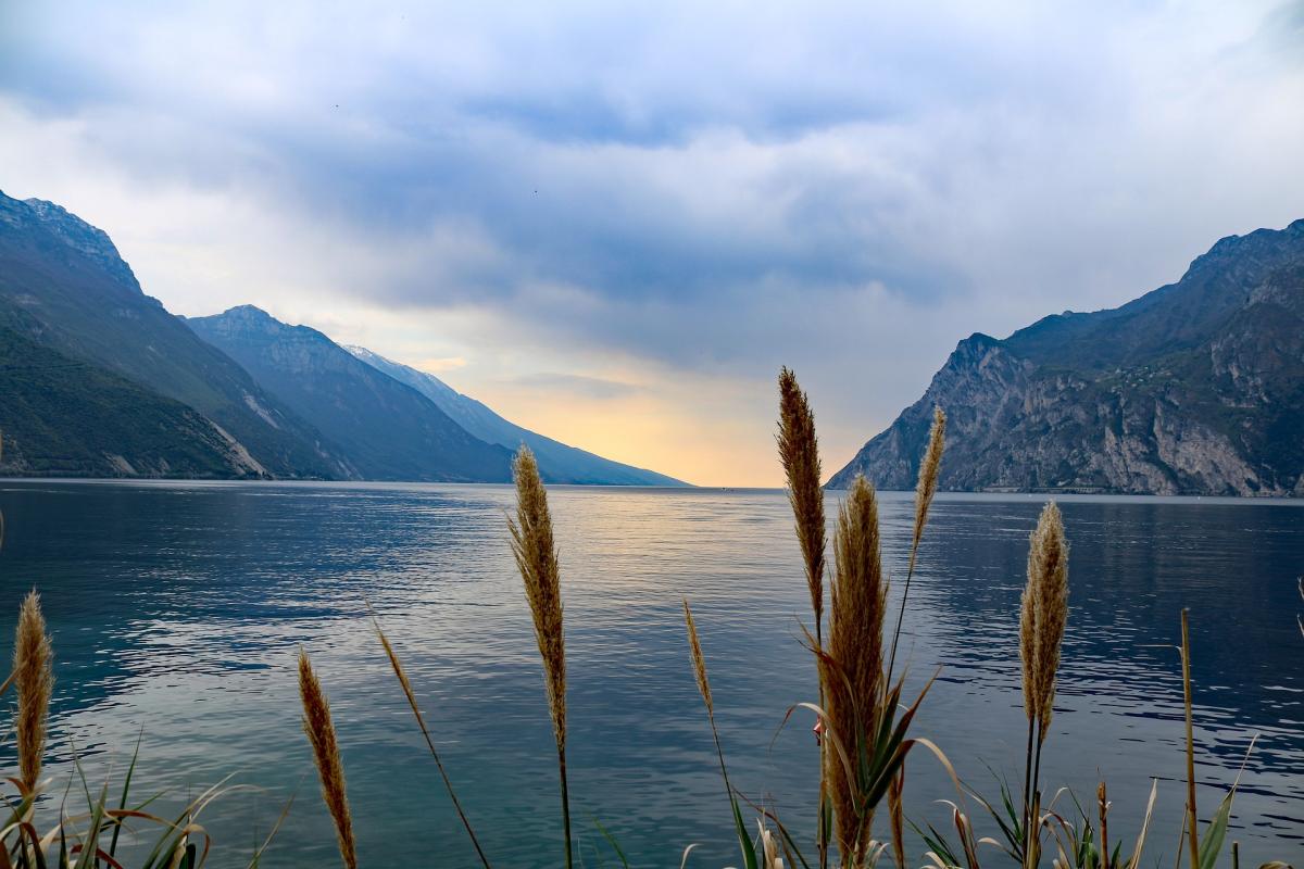 Siccità in Italia: il Lago di Garda mai così basso negli ultimi 70 …