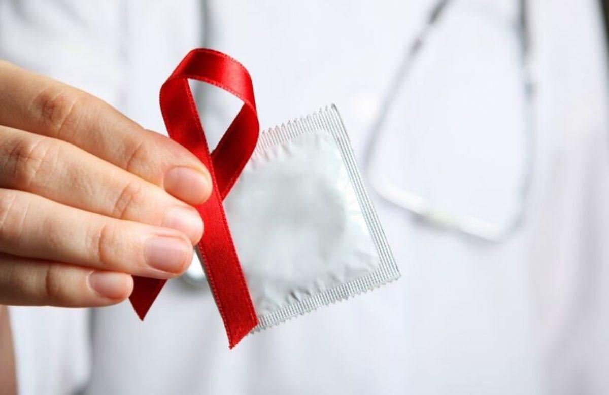 Si può contrarre l’HIV con il sesso orale? La verità e i falsi miti