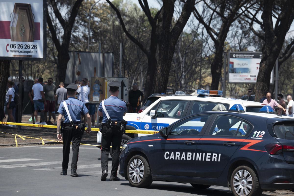 Militare ucciso a Roma, spunta una testimone: “Una lite per un parc…