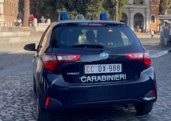 Roma, turista inglese ubriaco aggredisce il proprietario di un bar a via del Circo Massimo: denunciato per lesioni personali