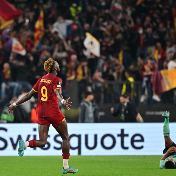 La Roma è in finale di Conference League: 1-0 al Leicester, in gol Abraham