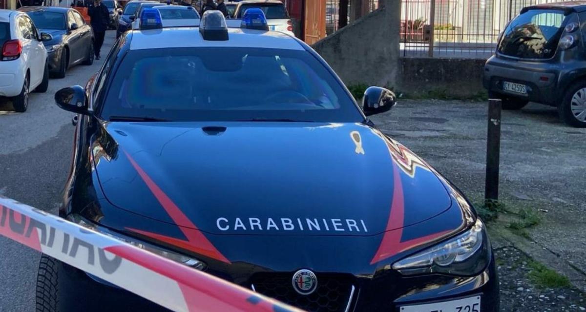 Salerno, trovato cadavere in strada a Castel San Giorgio: indagini in corso