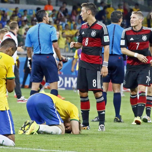 Brasile, 10 anni fa il Mineirazo: il 7-1 con la Germania è una ferita ancora aperta nei cuori dei tifosi verdeoro