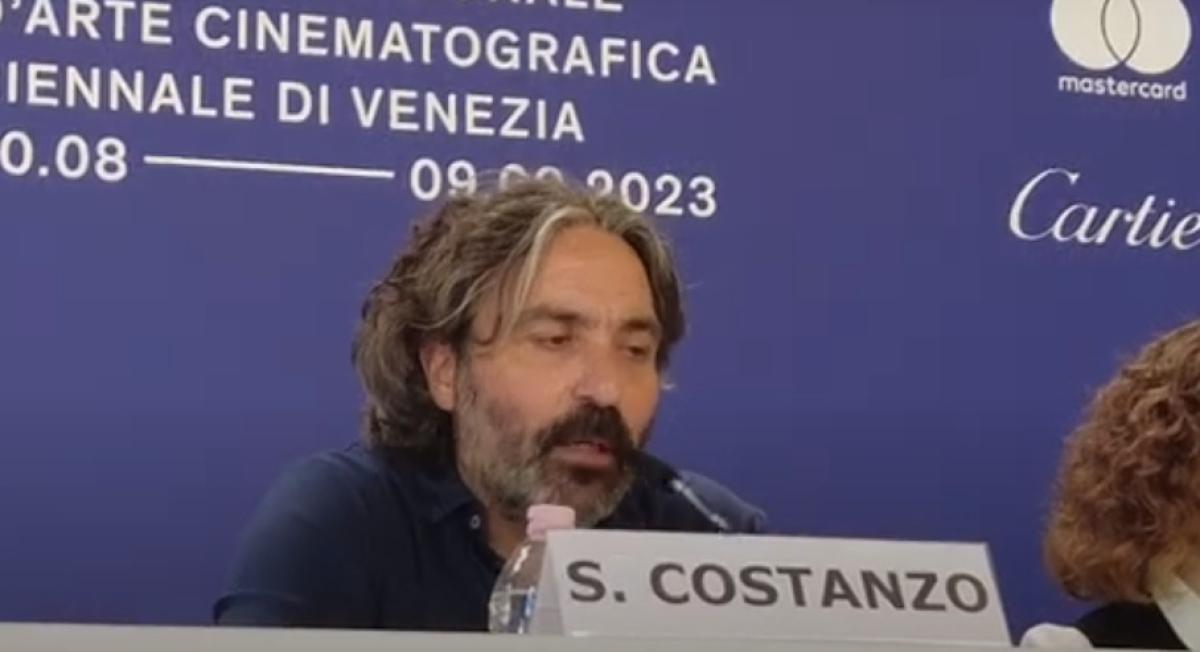 Saverio Costanzo a Venezia 80 con Finalmente l’alba: “Credo ancora …