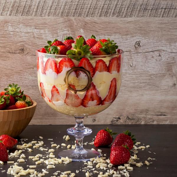 Come si fa il Trifle dolce, bello da vedere e buono da mangiare