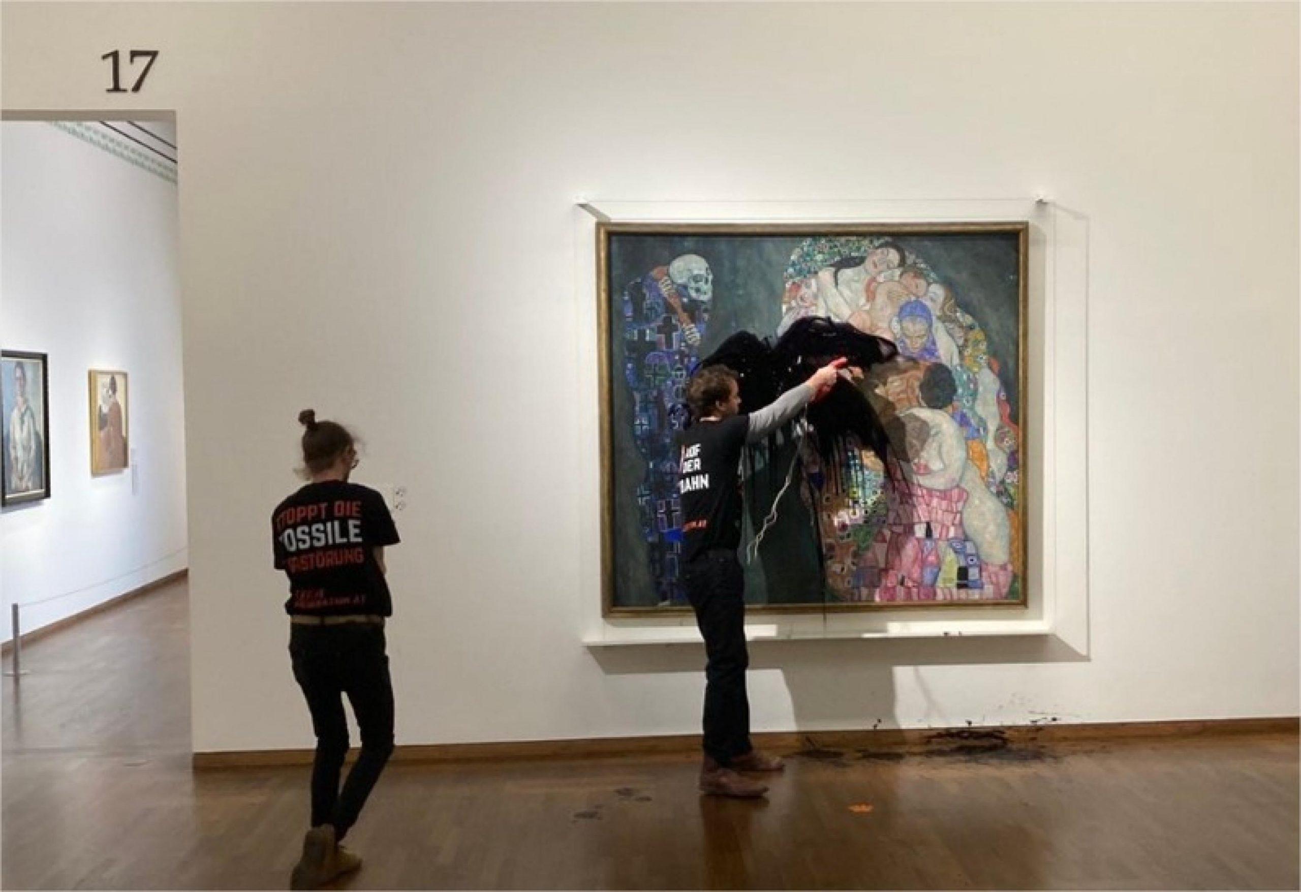 Vienna, il dipinto “Morte e vita” di Klimt nel mirino degli attivisti per il clima