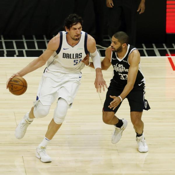 Boban Marjanovic lascia l’NBA e va al Fenerbahce: troverà un giocatore italiano