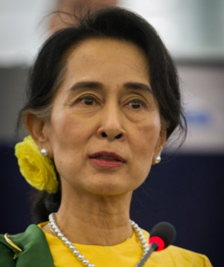 Birmania, la giunta militare condanna ufficialmente l’ex primo ministro e premio Nobel Suu Kyi