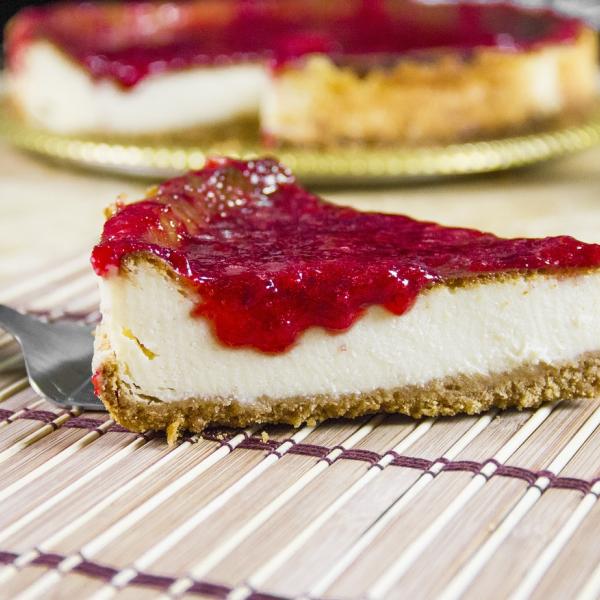 Ricetta cheesecake alle fragole da leccarsi i baffi