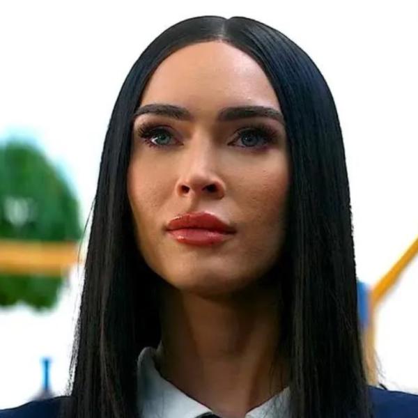 Quali sono i poteri di Megan Fox in Subervience, ecco le abilità dell’androide Alice