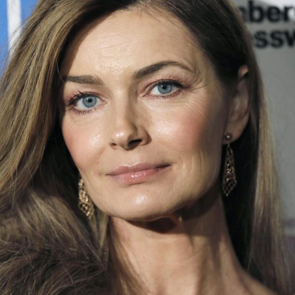 Paulina Porizkova nuda a 58 anni. La modella ceca posa sui social