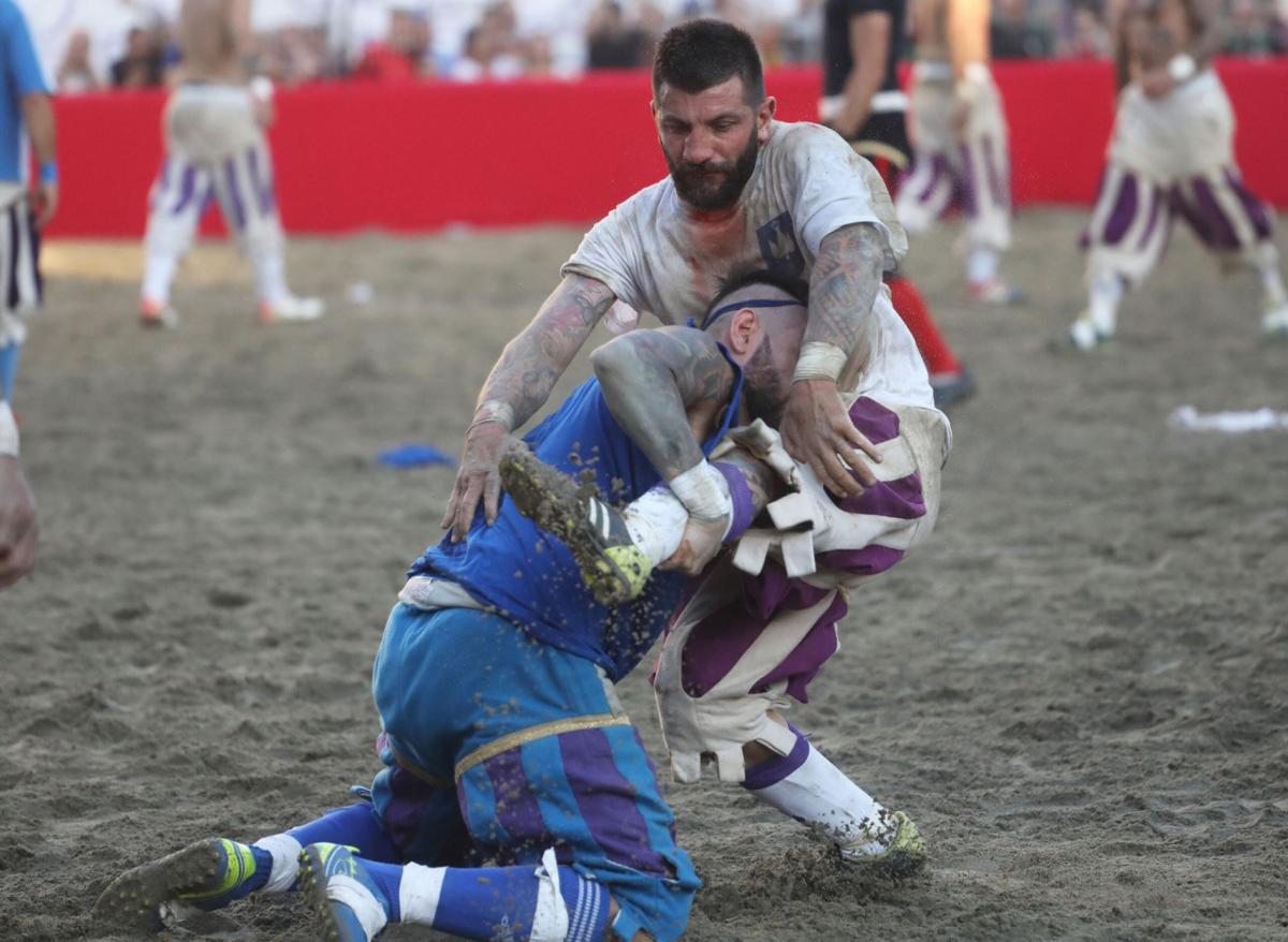 Finale Calcio Storico: vittoria per i Rossi