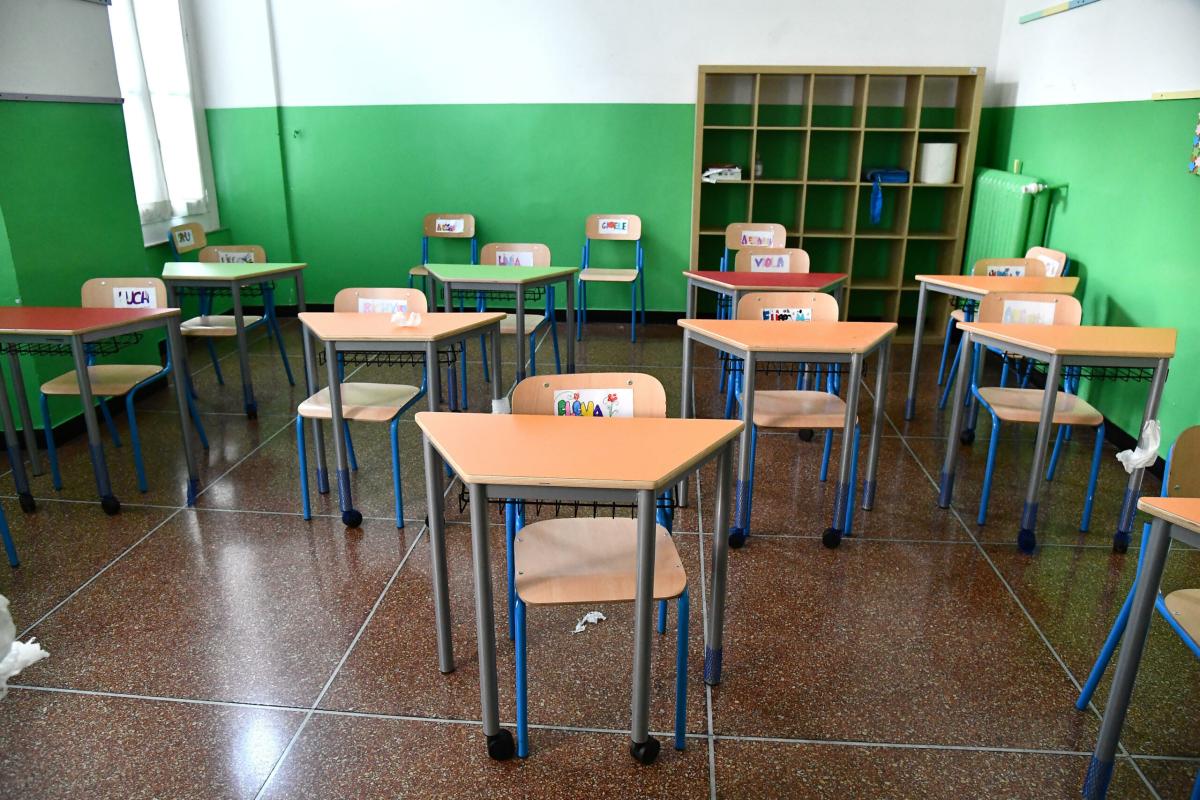 Lecce, 13enne cade dalla sedia a rotelle a scuola e muore dopo cinque giorni