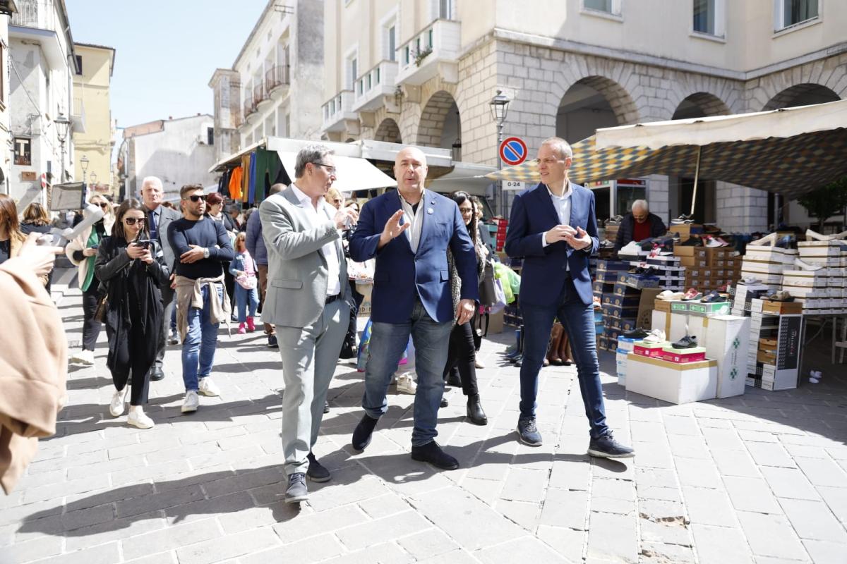 Elezioni Europee 2024, Alternativa Popolare e Bandecchi sono in Puglia: da Barletta, Bari e Altamura un pieno di gente. E in “barba” agli oscuramenti nei sondaggi