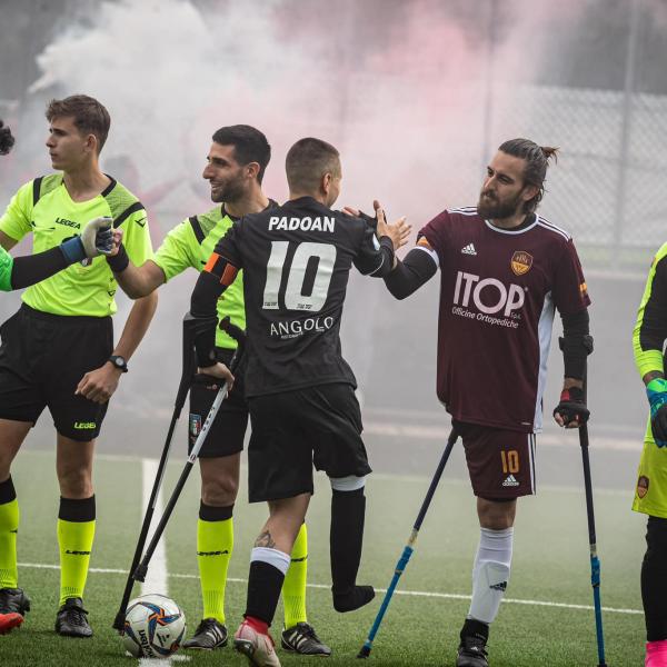 ASD Roma Calcio Amputati, niente campionato: mancano i fondi. Il presidente Arturo Mariani: “A rischio il nostro sogno di inclusione”