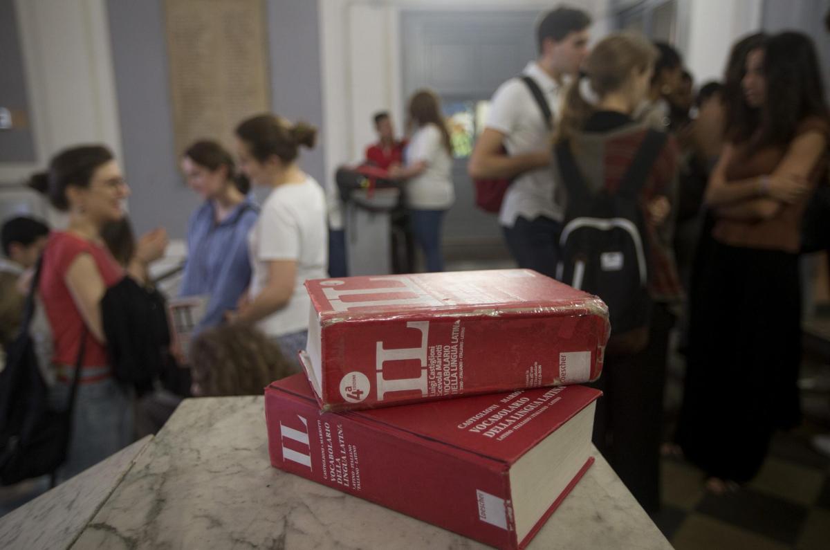 Liceo classico, grande fuga dal latino a vantaggio dello scientifico