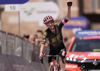 Giro d’Italia Women 2024, Emond vince la quarta tappa