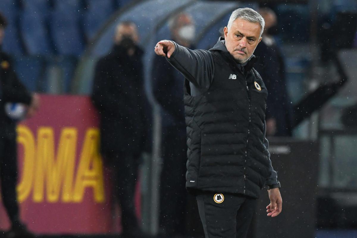 Roma, Mourinho: “Vinceremo noi. Preoccupato per Mancini “