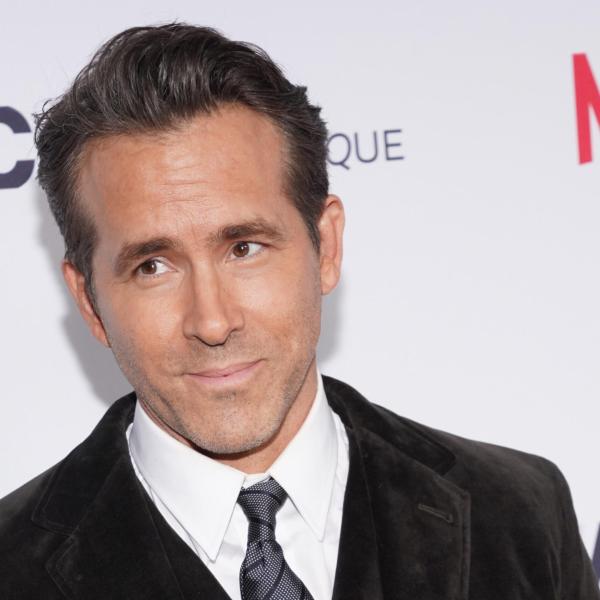 Ryan Reynolds sarà attore e produttore di un nuovo film intitolato Boy Band