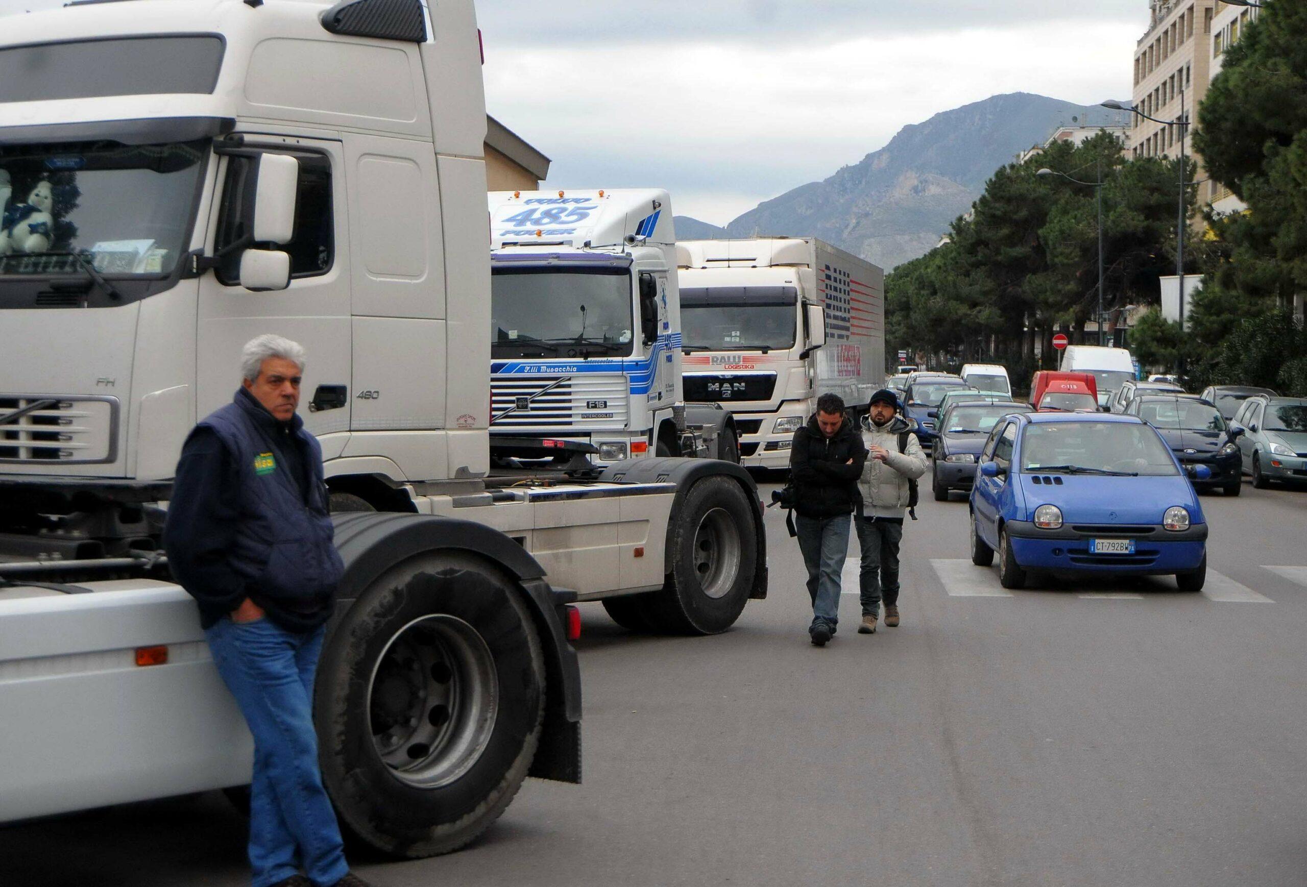 Bonus gasolio per le imprese di trasporto: online il codice tributo da utilizzare nel modello F24