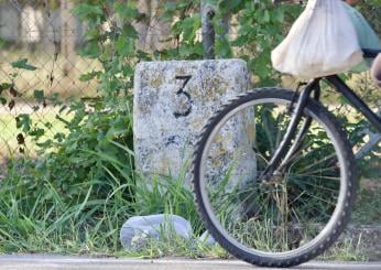 Taranto, incidente sulla SS172 in direzione Martina Franca: auto travolge bicicletta, morto un ciclista