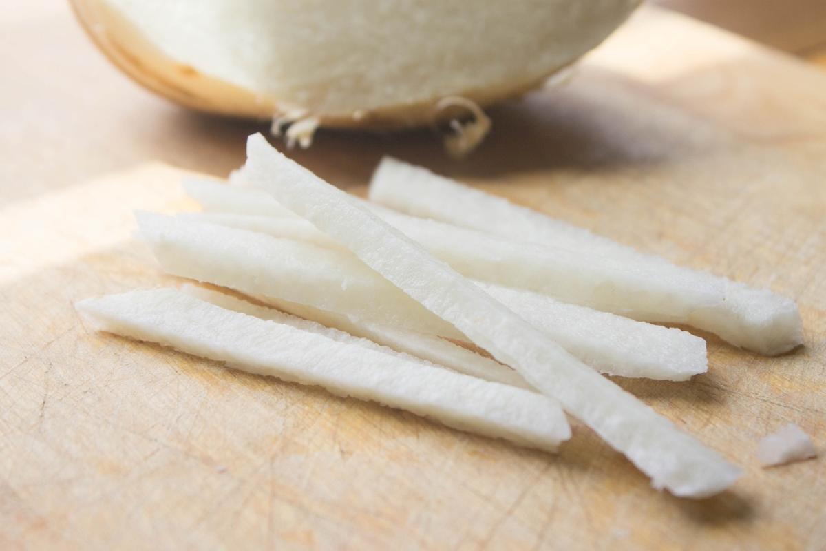 Che cos’è il jicama? Benefici e consumo di questo ortaggio