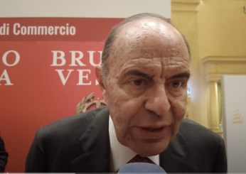 Bruno Vespa presenta il nuovo libro e ricorda Berlusconi : “L’Itali…