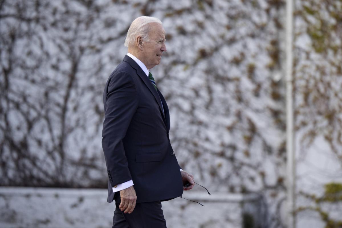 Gaffe di Joe Biden in Irlanda: confonde gli All Blacks con i Black …