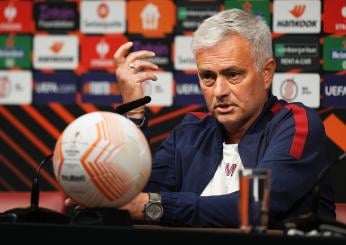 Futuro Mourinho, dal PSG alla permanenza alla Roma: gli scenari