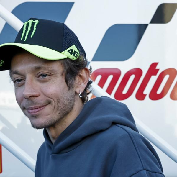 WEC, Valentino Rossi correrà la stagione 2024: guiderà una BMW con il numero 46